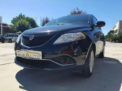 Annonce LANCIA YPSILON Essence 2016 d'occasion 