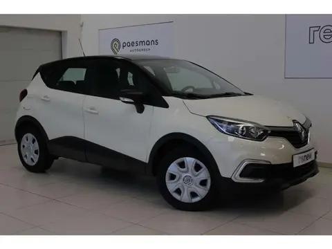 Annonce RENAULT CAPTUR Essence 2019 d'occasion 