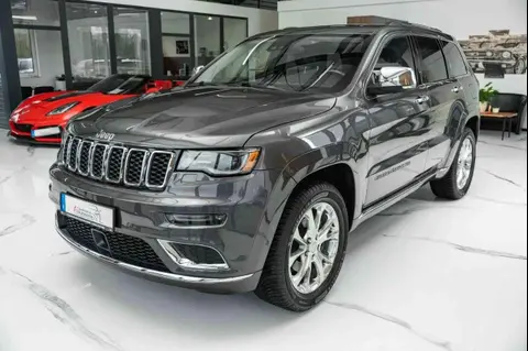 Used JEEP GRAND CHEROKEE Petrol 2019 Ad 