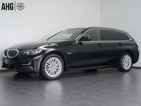 Used BMW SERIE 3 Hybrid 2022 Ad 