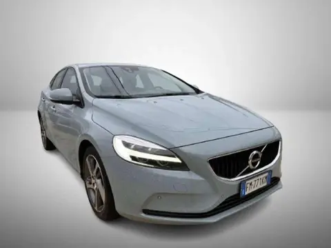 Used VOLVO V40 Diesel 2017 Ad 