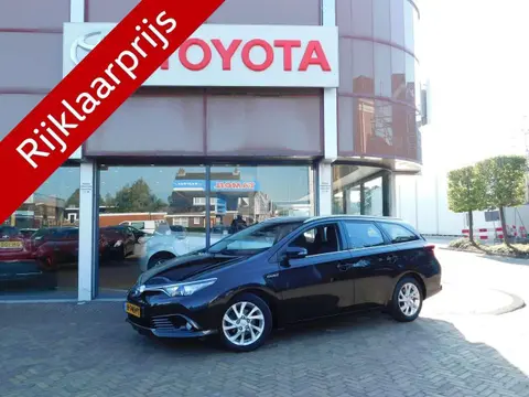 Used TOYOTA AURIS Hybrid 2018 Ad 