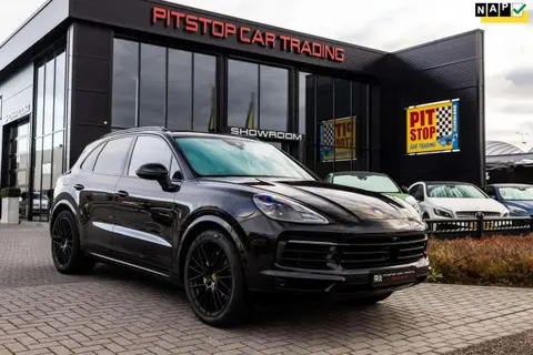 Used PORSCHE CAYENNE Hybrid 2018 Ad 