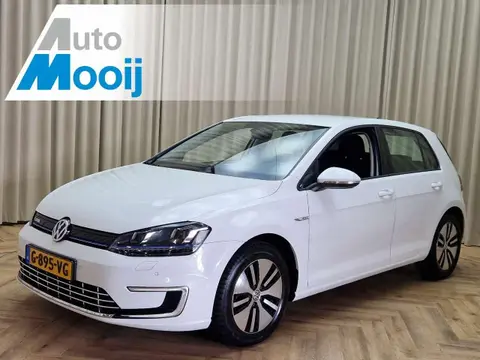 Used VOLKSWAGEN GOLF Electric 2017 Ad 