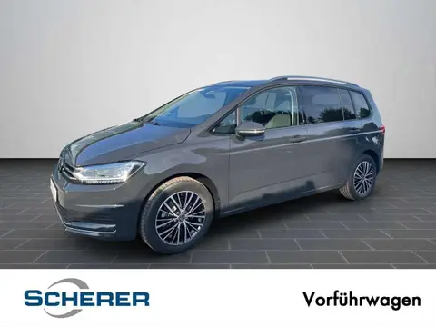 Annonce VOLKSWAGEN TOURAN Essence 2024 d'occasion 