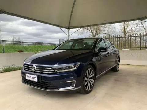 Used VOLKSWAGEN PASSAT Hybrid 2017 Ad 