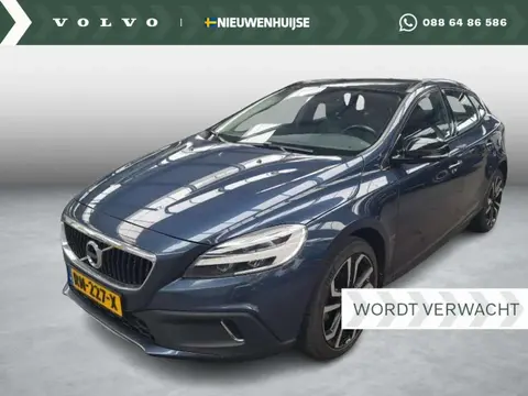 Annonce VOLVO V40 Essence 2018 d'occasion 