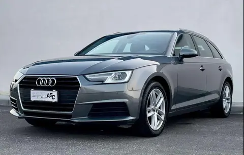 Annonce AUDI A4 Diesel 2017 d'occasion 