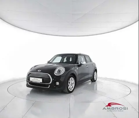 Used MINI COOPER Diesel 2015 Ad 