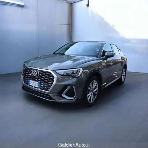 Annonce AUDI Q3 Hybride 2022 d'occasion 