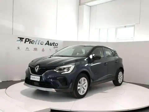 Used RENAULT CAPTUR Hybrid 2024 Ad 