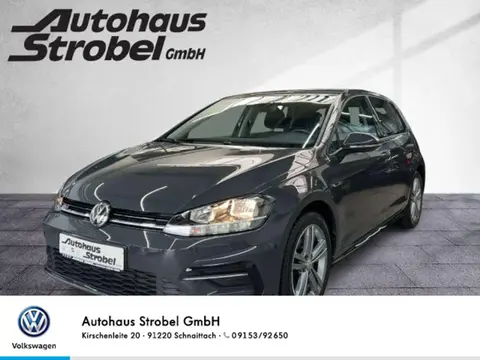 Used VOLKSWAGEN GOLF Petrol 2018 Ad 