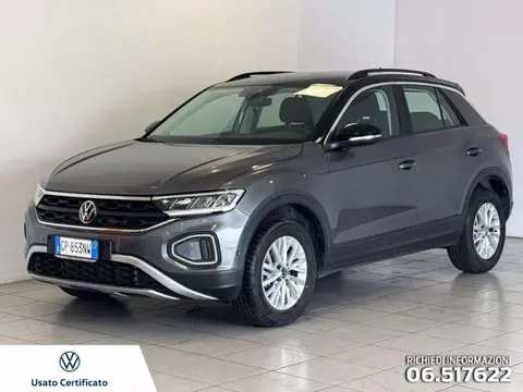 Used VOLKSWAGEN T-ROC Diesel 2023 Ad 