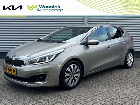 Used KIA CEED Petrol 2016 Ad 