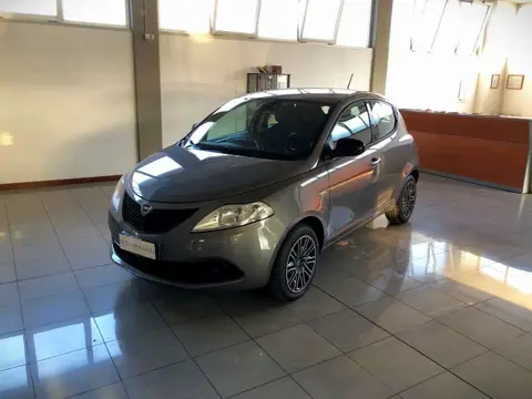 Annonce LANCIA YPSILON Essence 2020 d'occasion 