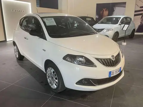 Used LANCIA YPSILON Hybrid 2022 Ad 