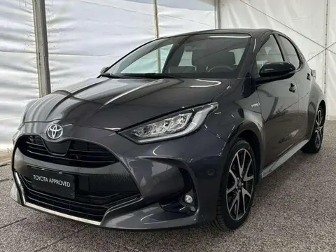 Used TOYOTA YARIS Hybrid 2021 Ad 