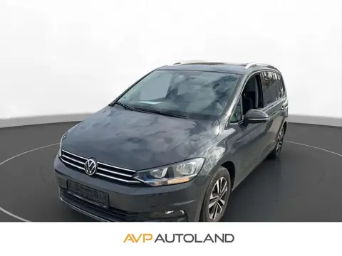 Used VOLKSWAGEN TOURAN Petrol 2021 Ad 