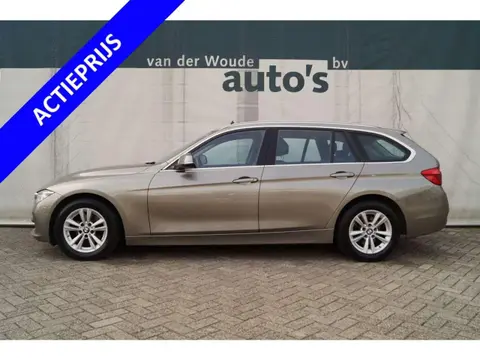 Used BMW SERIE 3 Petrol 2018 Ad 