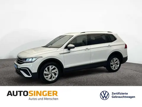 Used VOLKSWAGEN TIGUAN Petrol 2023 Ad 