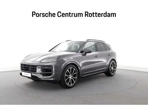 Used PORSCHE CAYENNE Hybrid 2024 Ad 