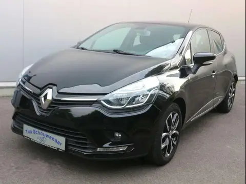 Used RENAULT CLIO Petrol 2019 Ad Belgium