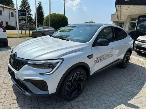 Used RENAULT ARKANA Hybrid 2023 Ad 