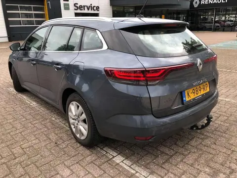 Used RENAULT MEGANE Hybrid 2021 Ad 