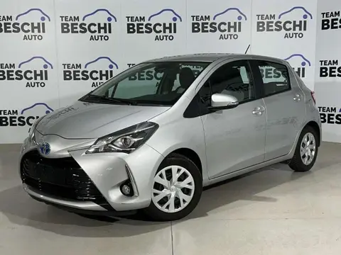 Used TOYOTA YARIS Hybrid 2019 Ad 