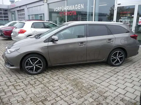 Used TOYOTA AURIS Petrol 2017 Ad 