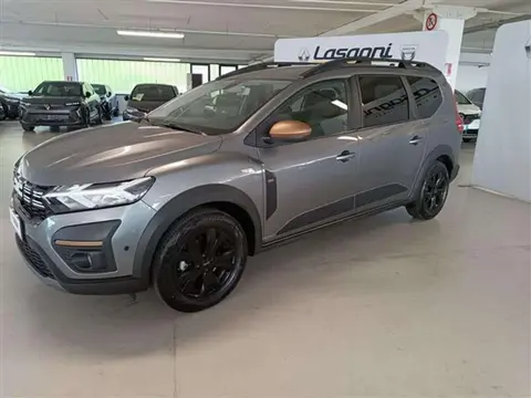 Used DACIA JOGGER Hybrid 2023 Ad 