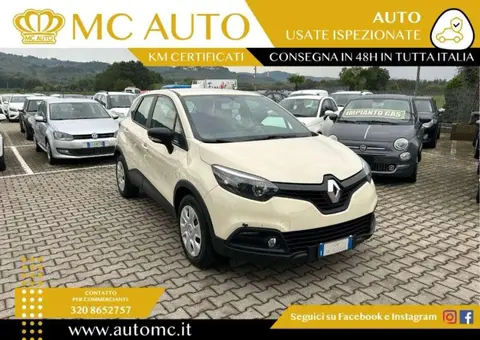 Annonce RENAULT CAPTUR Essence 2014 d'occasion 