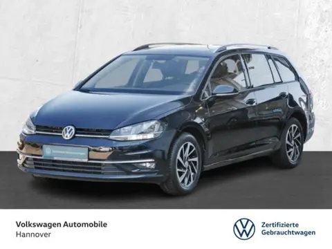 Used VOLKSWAGEN GOLF Petrol 2018 Ad 