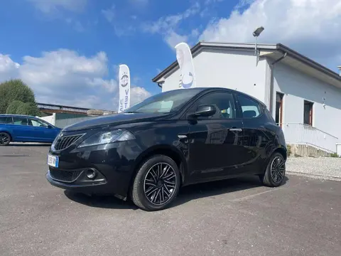 Used LANCIA YPSILON Hybrid 2022 Ad 