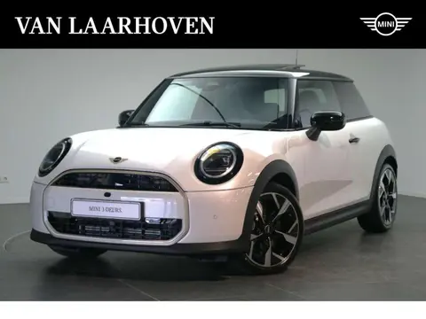 Used MINI COOPER Petrol 2024 Ad 