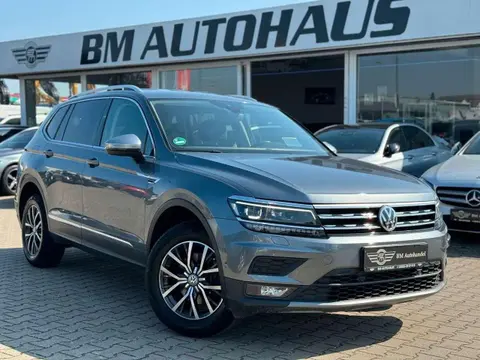 Used VOLKSWAGEN TIGUAN Petrol 2018 Ad 