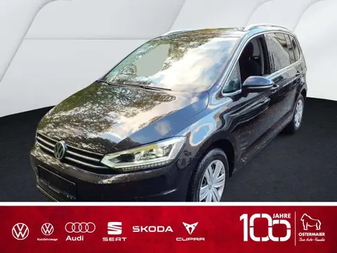 Used VOLKSWAGEN TOURAN Petrol 2020 Ad 