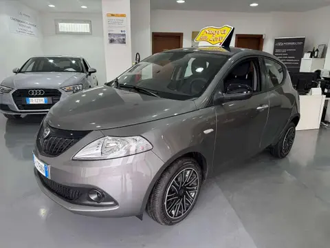 Used LANCIA YPSILON Hybrid 2024 Ad 