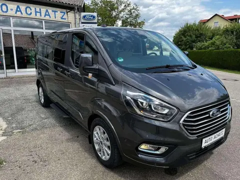 Used FORD TOURNEO Hybrid 2022 Ad 