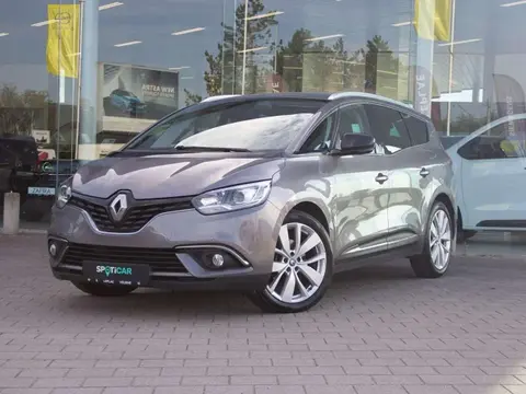 Used RENAULT GRAND SCENIC Petrol 2018 Ad 