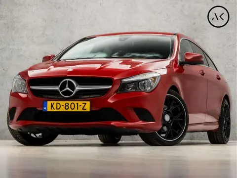 Used MERCEDES-BENZ CLASSE CLA Petrol 2015 Ad 