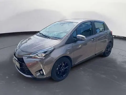 Used TOYOTA YARIS Hybrid 2020 Ad 