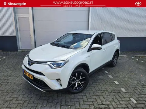 Used TOYOTA RAV4 Hybrid 2016 Ad 