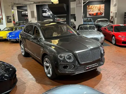 Annonce BENTLEY BENTAYGA Essence 2018 d'occasion 