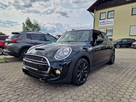 Annonce MINI COOPER Essence 2016 d'occasion Allemagne