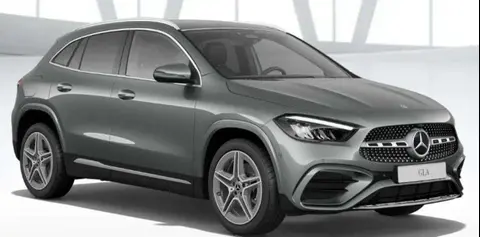 Used MERCEDES-BENZ CLASSE GLA Hybrid 2024 Ad 