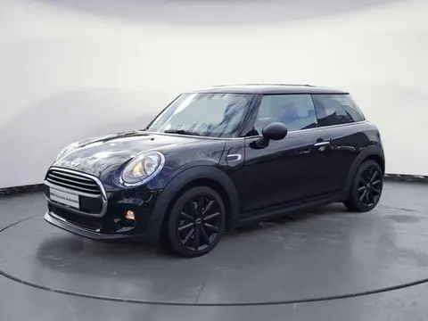 Used MINI ONE Petrol 2017 Ad 