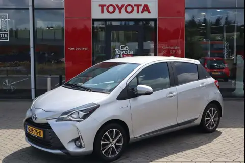 Used TOYOTA YARIS Hybrid 2020 Ad 