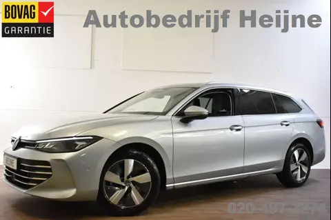 Used VOLKSWAGEN PASSAT Hybrid 2024 Ad 