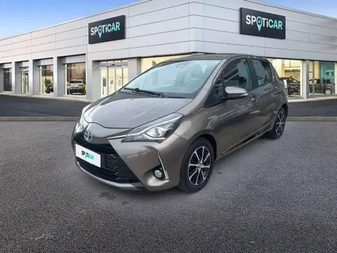 Used TOYOTA YARIS Hybrid 2019 Ad 